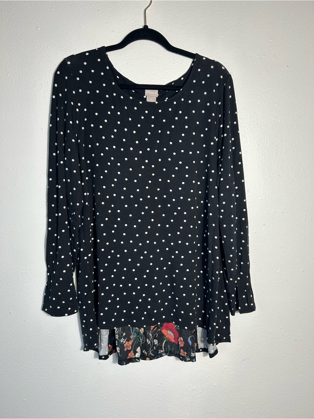 Chicos Polka Dot Peek A Boo Floral Back Panel Top Tunic Blouse Size 2 Large L